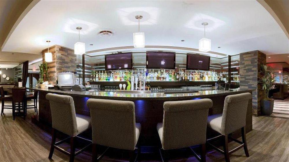Holiday Inn Hotel & Suites Surrey East - Cloverdale By Ihg Exteriér fotografie